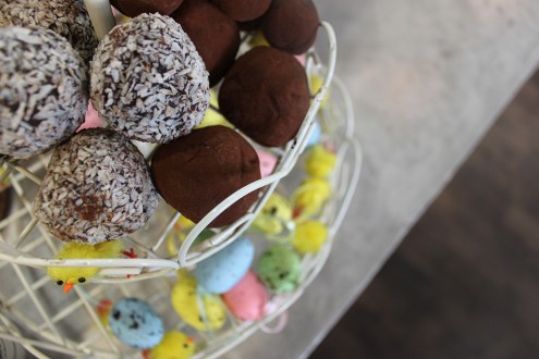 Healthy Easter Truffles